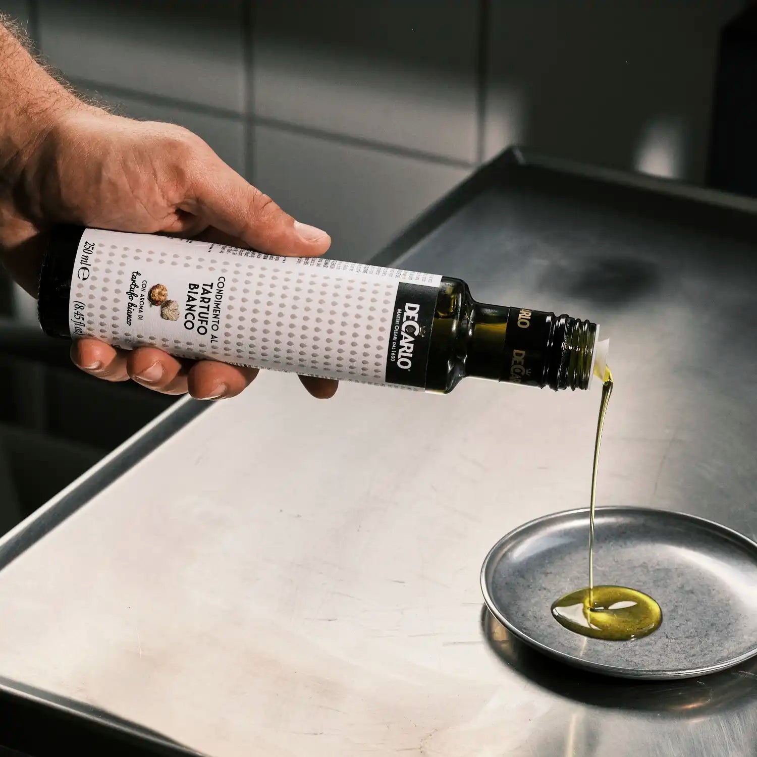 De Carlo Olivenolie med Trøffel (250 ml)